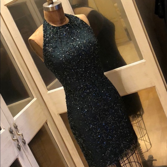 Alden Mattix Sequence Halter Dress Emerald Green - Picture 1 of 6